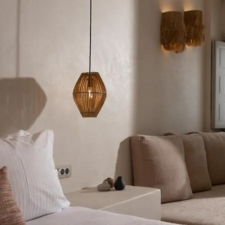 Acanthus - Luxury Jacuzzi Appartement Oia