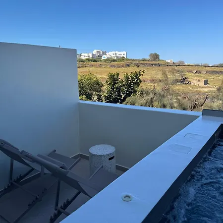 דירה Acanthus - With Outdoor Hot Tub *